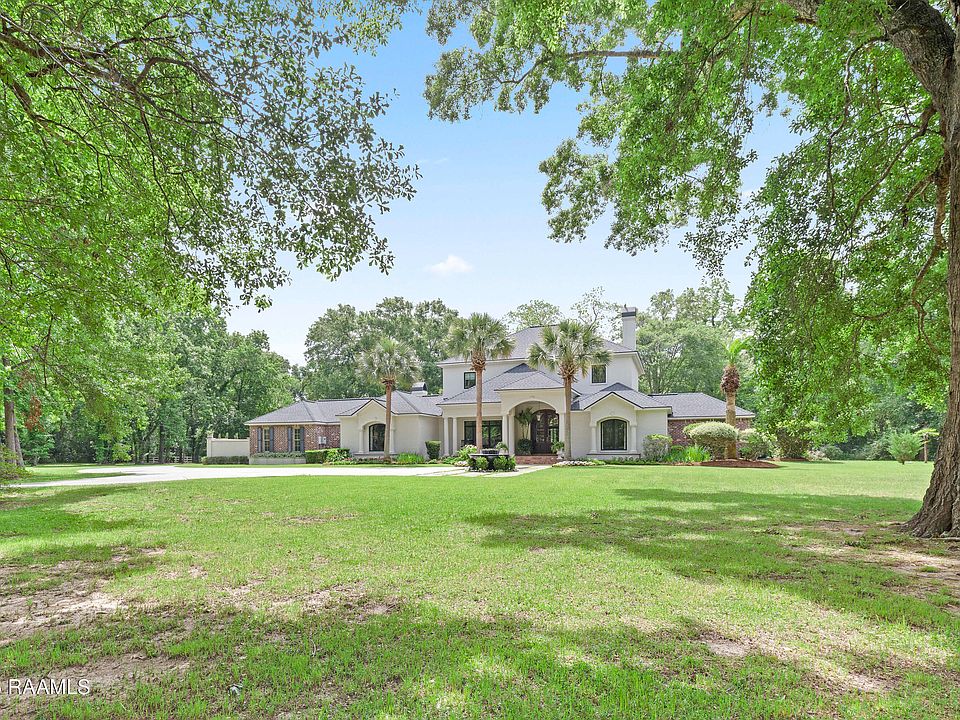 1st image of 505 Comanche Dr