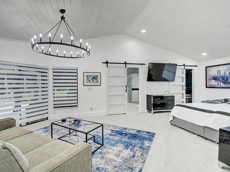 13302 Doubletree Cir — Photo 18