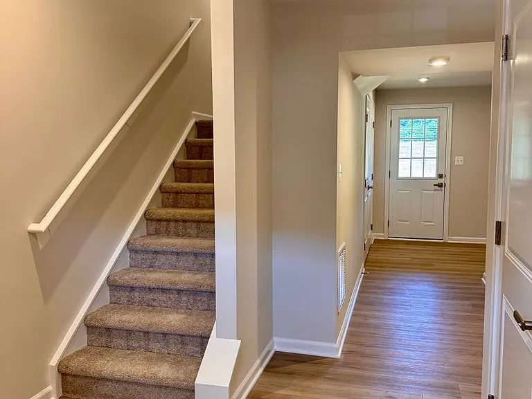 2905 Orchard Ridge Ln — Photo 4