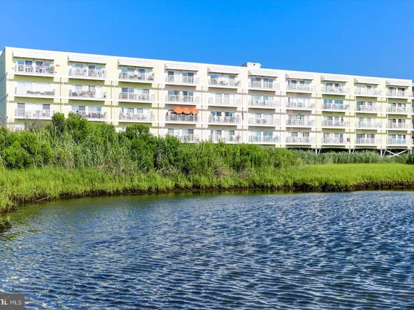 105 56th St #501-P4, Ocean City, MD 21842