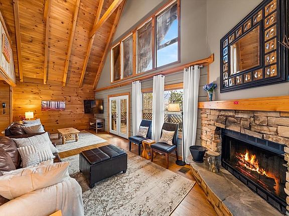 5th image of 445 Judy Top Ln