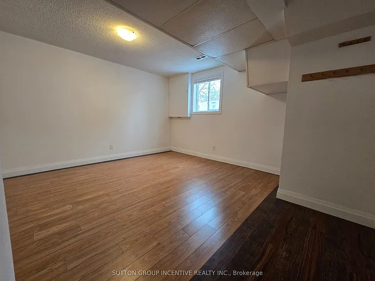 211 Cliff Rd #LOWER — Photo 8