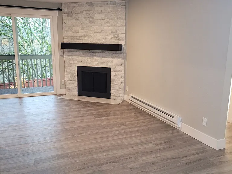 9474 Redmond Woodinville Rd NE #A201 — Photo 3