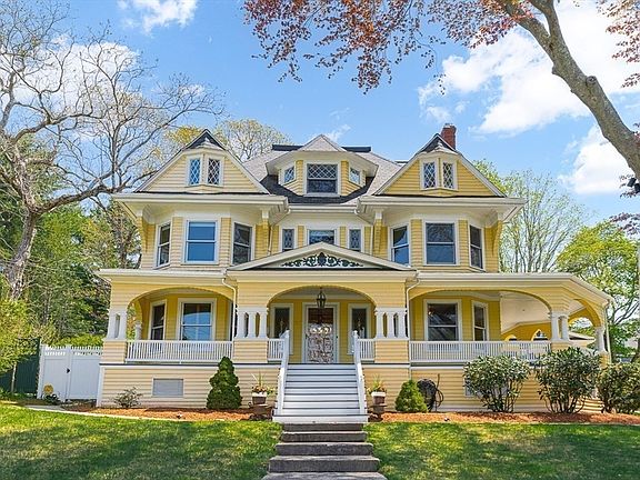 3rd image of 112 Highland Ave