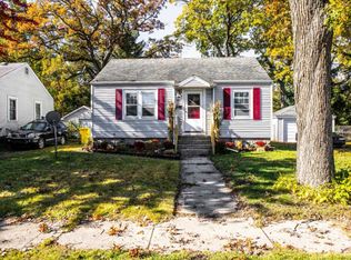 338 N Dwiggins St, Griffith, IN 46319