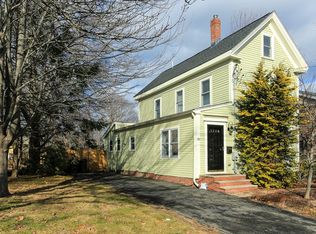 30 Ashland St, Newburyport, MA 01950