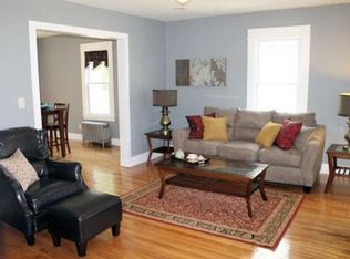 1041 Carew St, Springfield, MA 01104