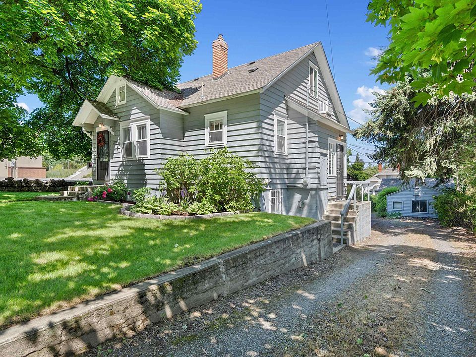 1st image of 3215 E 17th Ave
