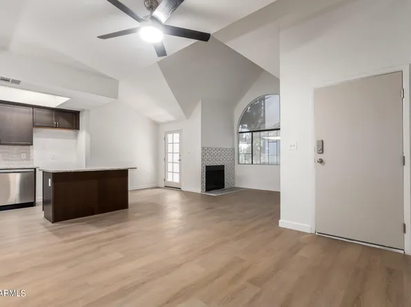 20 S BUENA VISTA Avenue #206, Gilbert, AZ 85296
