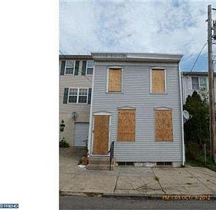 1st image of 315 8th Ave