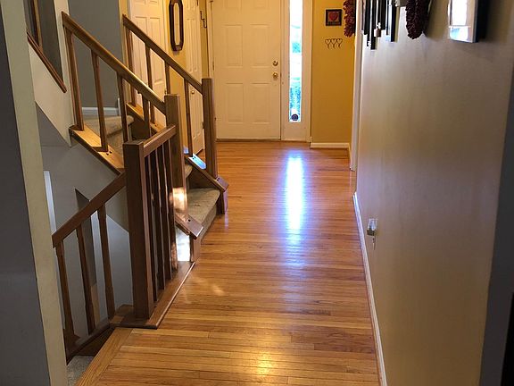 Front hall/foyer