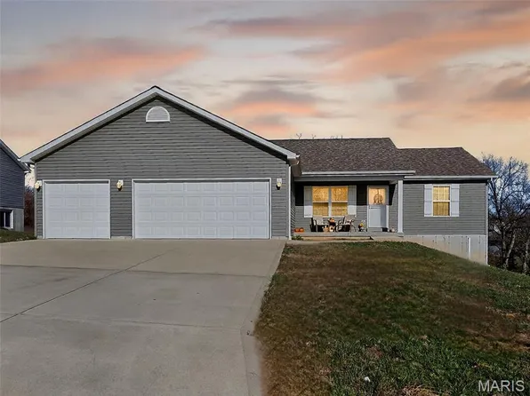 77 Colton Jesse Dr, Winfield, MO 63389