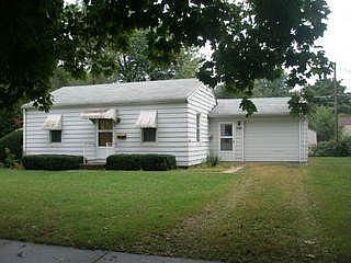 2nd image of 311 N 12th Ave