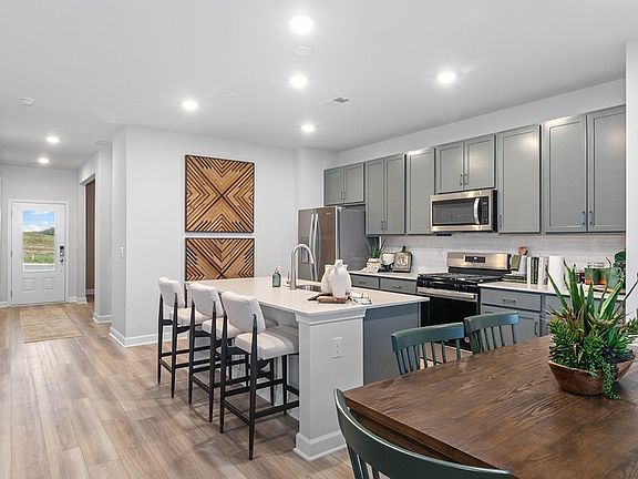 5th image of 281 W Millbrook Dr Lot 114
