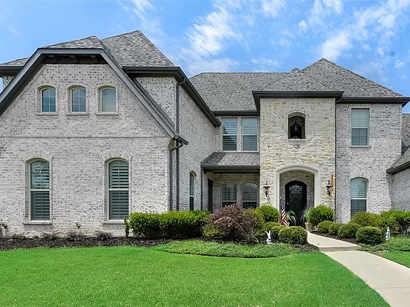 2nd image of 1303 Cypress Creek Way