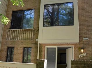 9809 Docena Dr, Gaithersburg, MD 20886