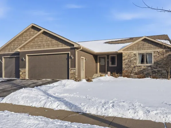 354 Glenmeadow St, River Falls, WI 54022