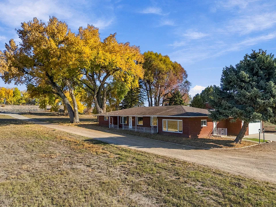 5664 E County Road 20 E