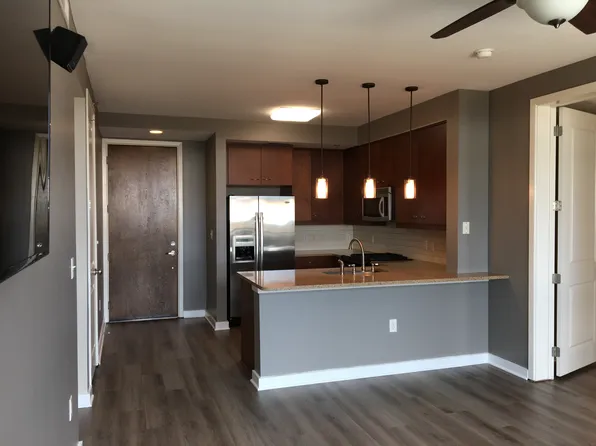 200 Manufacturers Rd APT 520, Chattanooga, TN 37405