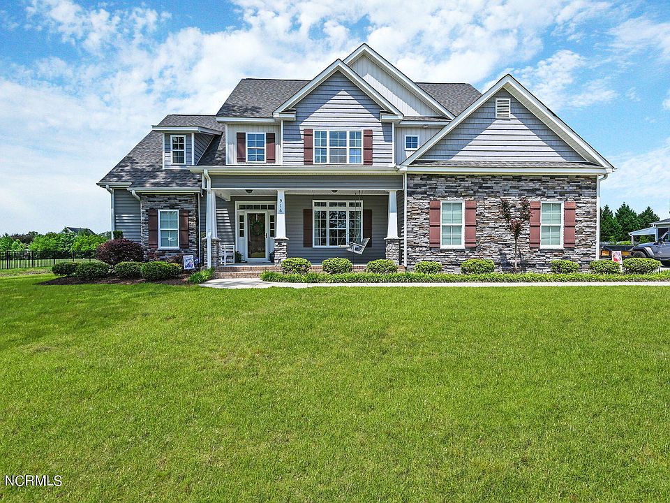 1st image of 916 Derbyshire Lane