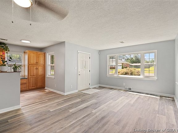 5th image of 564 Alden Road