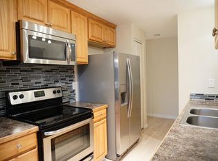 15433 Country Club Dr UNIT A106, Mill Creek, WA 98012