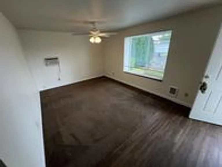 3996 Linn Ave SE — Photo 6