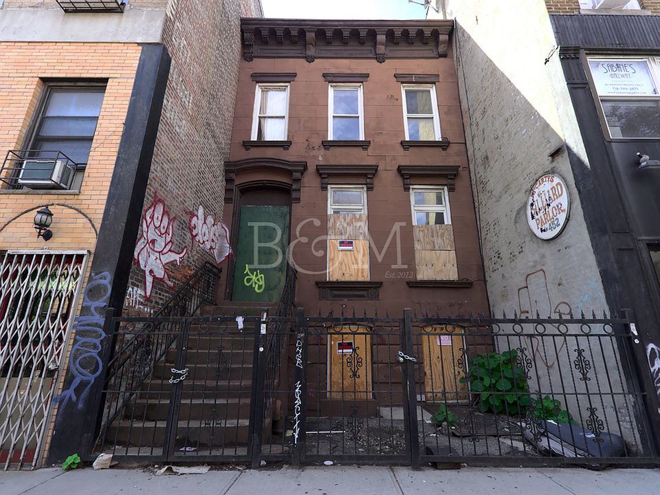 1st image of 452 Nostrand Ave #1