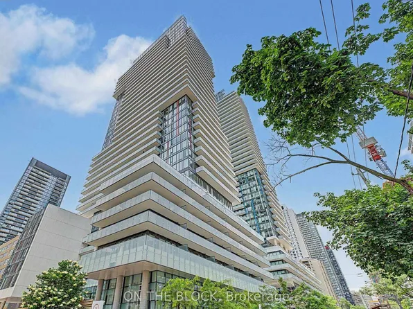 185 Roehampton Ave Unit 509, Toronto, ON M4P 0C6