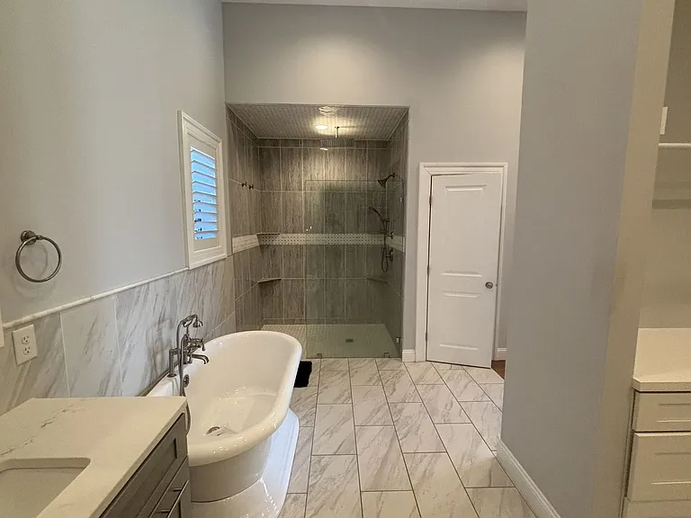 210 High St — Photo 11