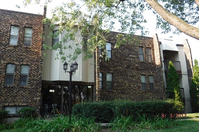 1st image of 2287 Country Club Dr APT 6