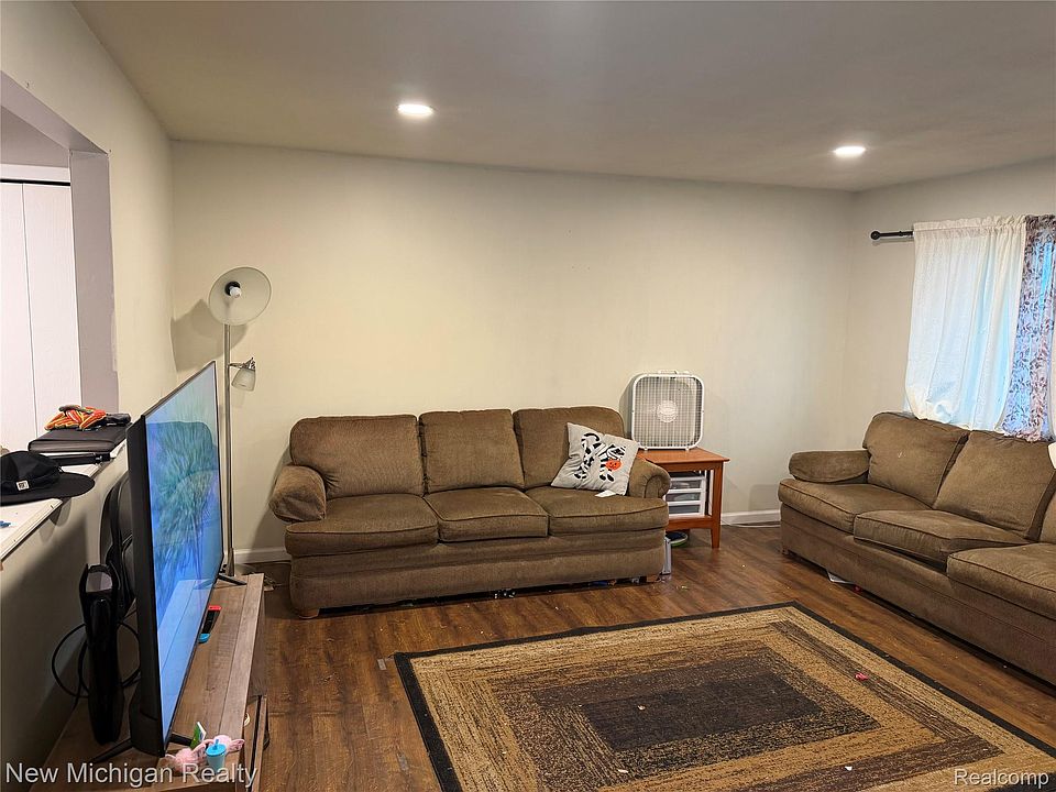 2nd image of 28555 Secretariat Ct