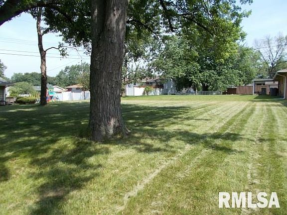 5th image of 5107 N Graceland Dr