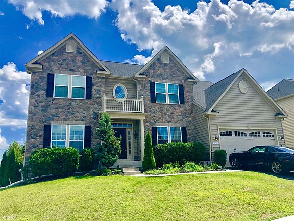 9C18E41E-4F06-4A62-AB3D-3E0C15F43FCE