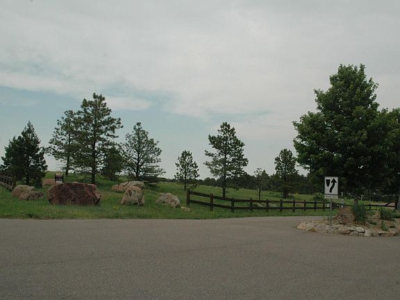 5th image of 45325 Thunderbolt Cir