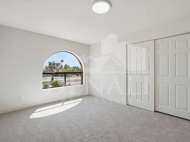 10643 N Indian Wells Dr — Photo 32