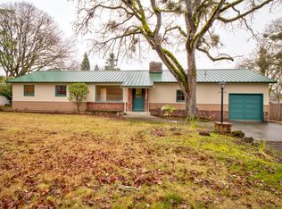 2500 E Main St, Medford, OR 97504