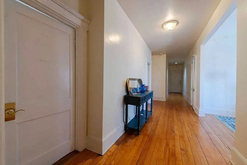 2 bed, $3,300 — Photo 4