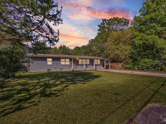 3rd image of 3740 Summer Dr