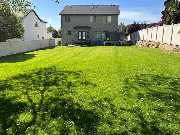 2nd image of 1066 S Cinnamon Ridge Dr