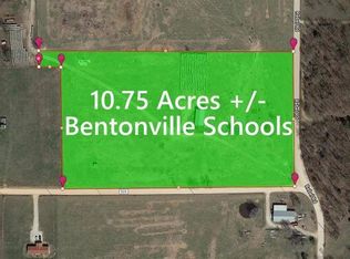 9503 Rebel Rd, Gravette, AR 72736