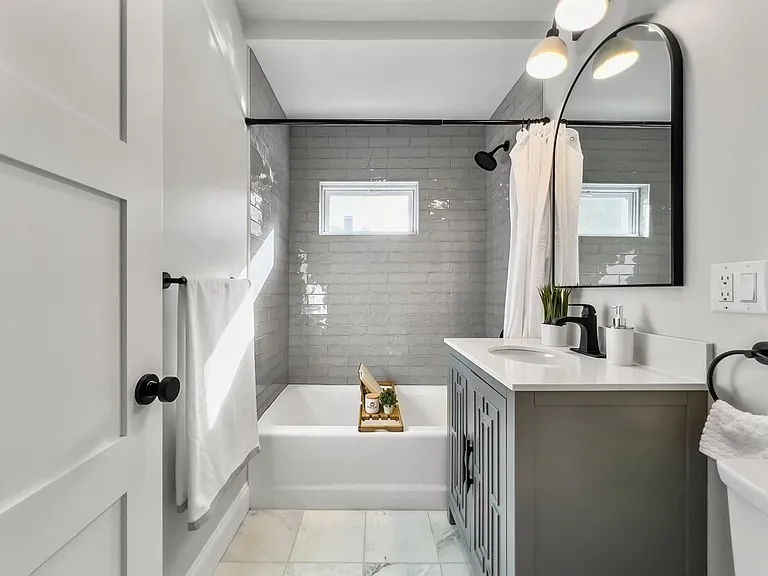 44 Donnybrook Rd #2 — Photo 12