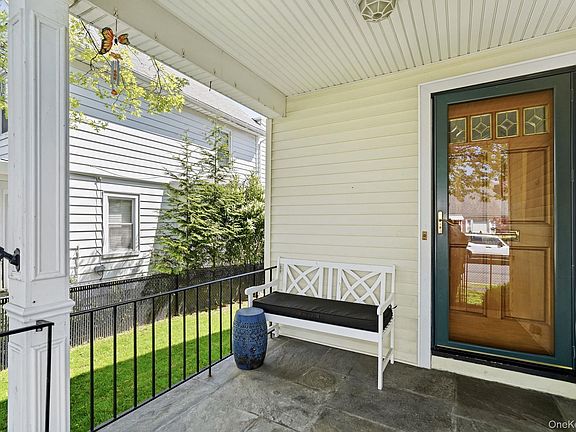 3rd image of 75 Hillcrest Avenue