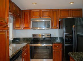 9230 Lagoon Pl APT 411, Fort Lauderdale, FL 33324