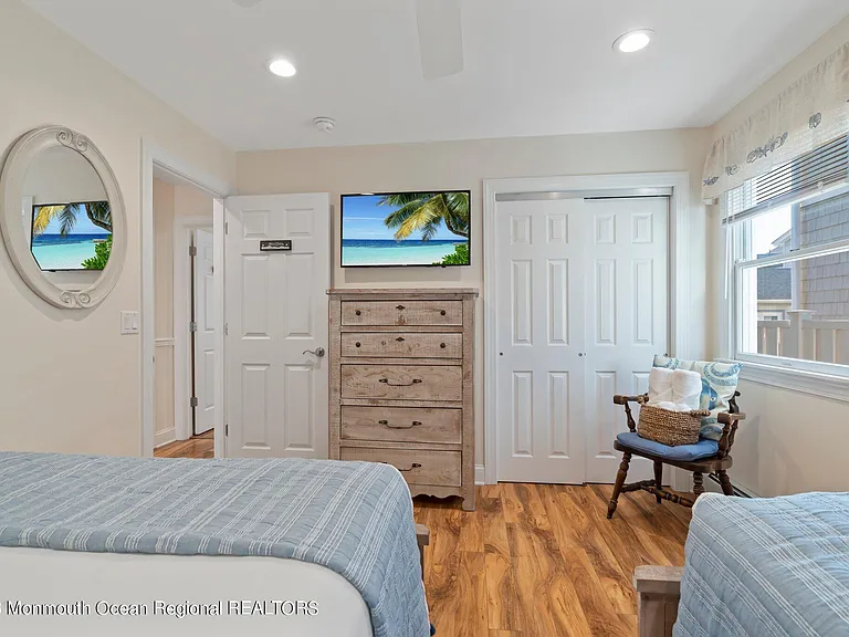 1404 Oceanfront #DOWN — Photo 17