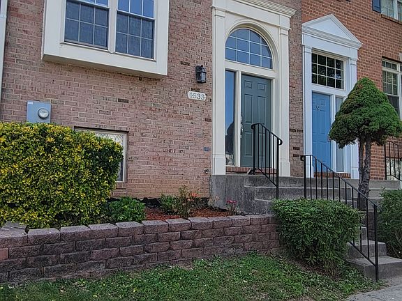 2nd image of 1533 S Rambling Way