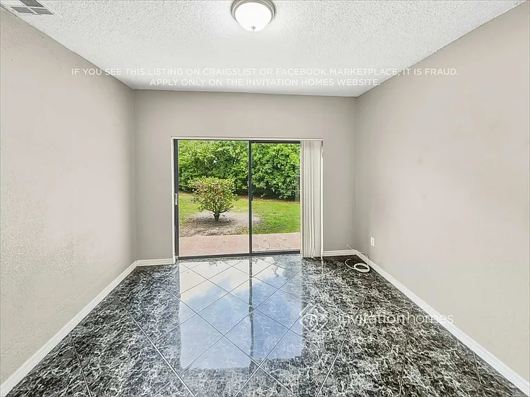 11585 Gorham Dr — Photo 4