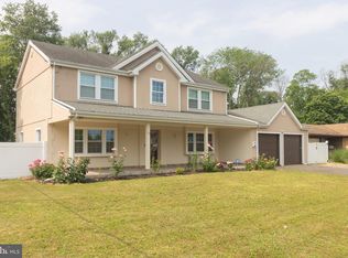 74 Gallaway Ln, Willingboro, NJ 08046
