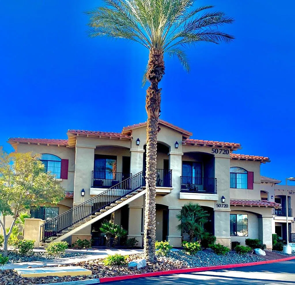 1 bed, 682 sqft, $1,990 — Photo 1