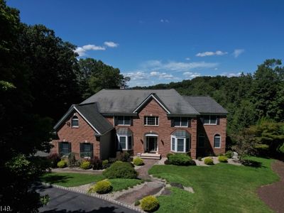 8 Overhill Road, Wayne, NJ, 07470